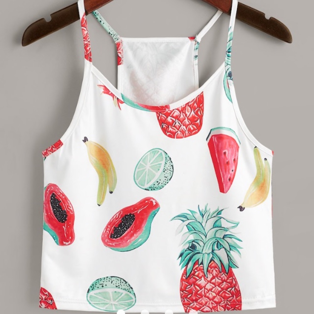 🍉🍍HOT FOR SUMMER 🍓Fruit Print Cami Cropped Tank